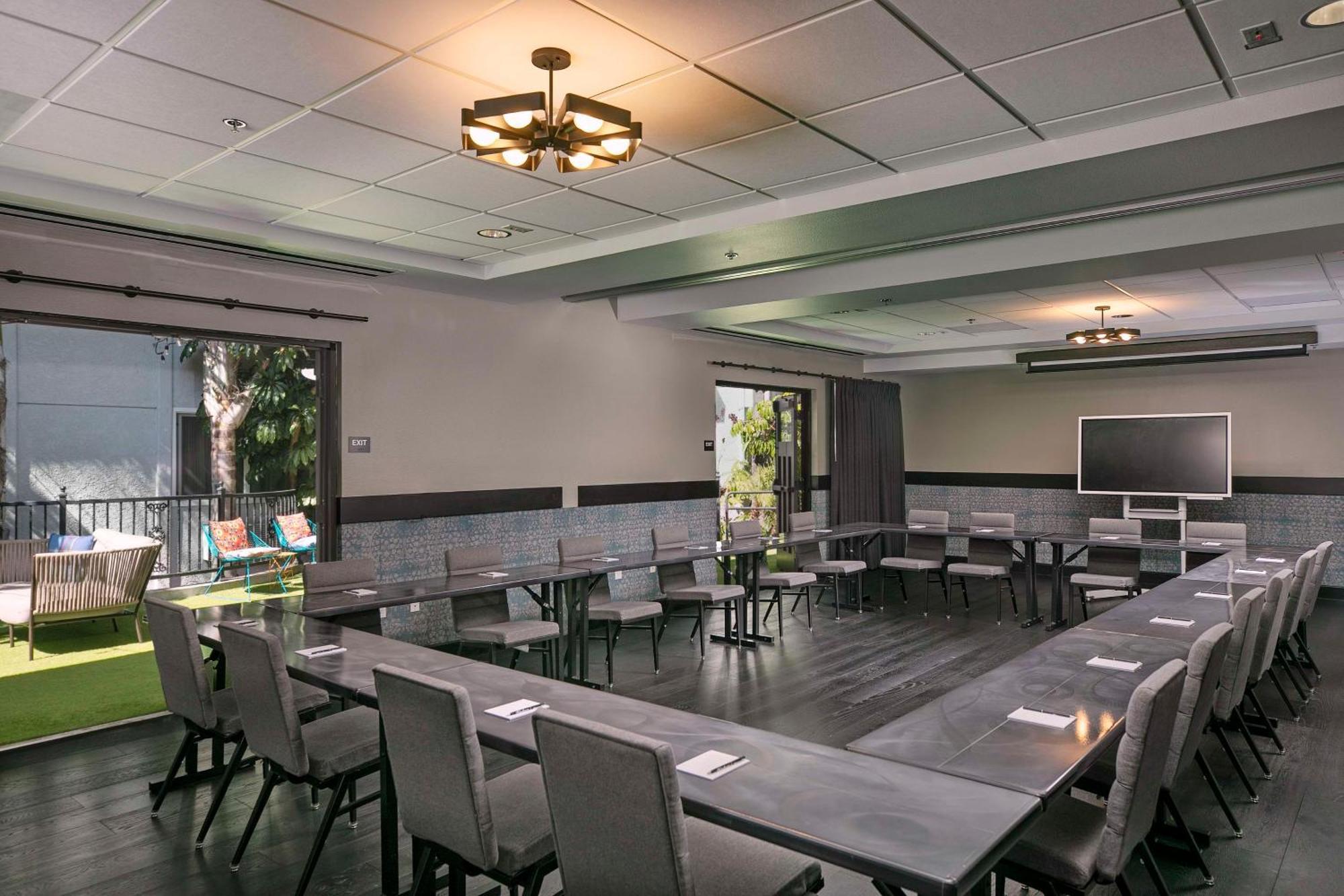 The Wayfarer San Luis Obispo, Tapestry Collection By Hilton Hotel Екстериор снимка
